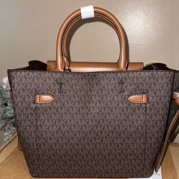 Michael Kors Hamilton Legacy - Picture 2 of 4